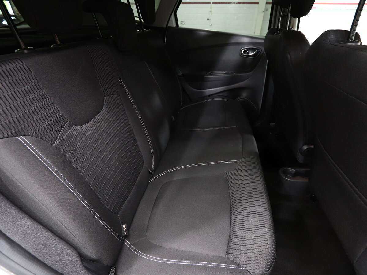 Renault Kaptur 2017 года с пробегом. Фото: #9