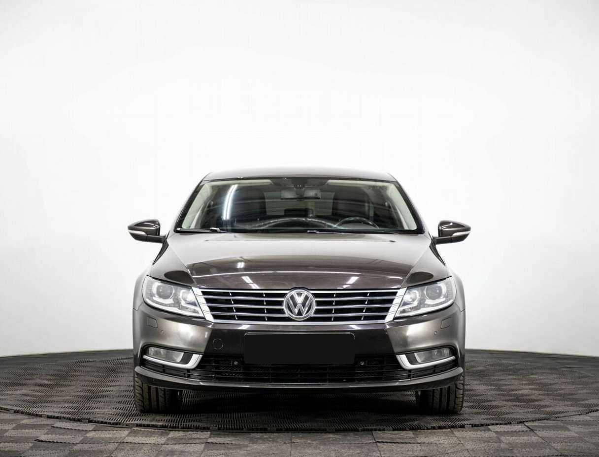 Volkswagen Passat CC 2012 года с пробегом. Фото: #1