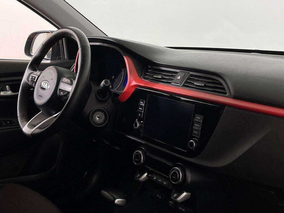 Kia Rio 2021 года с пробегом. Фото: #8