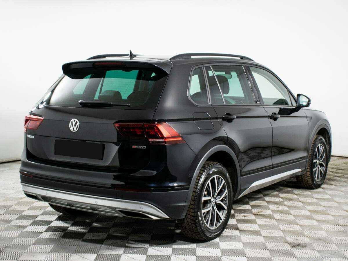 Volkswagen Tiguan 2018 года с пробегом. Фото: #4