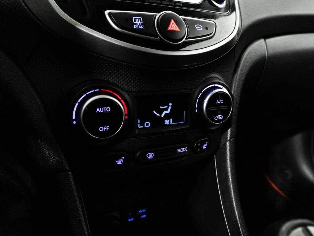 Hyundai Solaris 2015 года с пробегом. Фото: #15