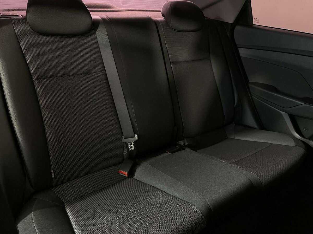 Hyundai Solaris 2017 года с пробегом. Фото: #14