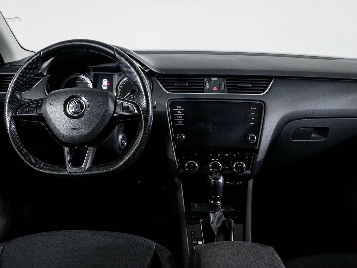Skoda Octavia 2017 года с пробегом. Фото: #9