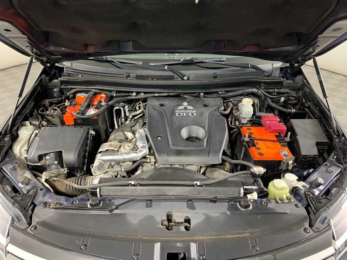 Mitsubishi Pajero Sport 2018 года с пробегом. Фото: #10