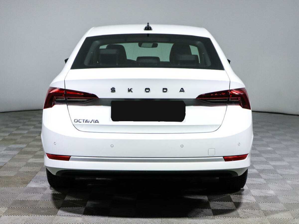 Skoda Octavia 2021 года с пробегом. Фото: #5
