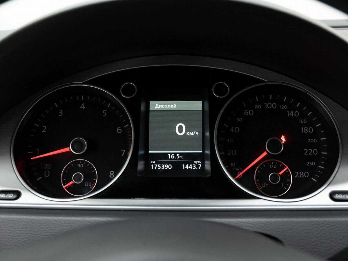 Volkswagen Passat CC 2014 года с пробегом. Фото: #17