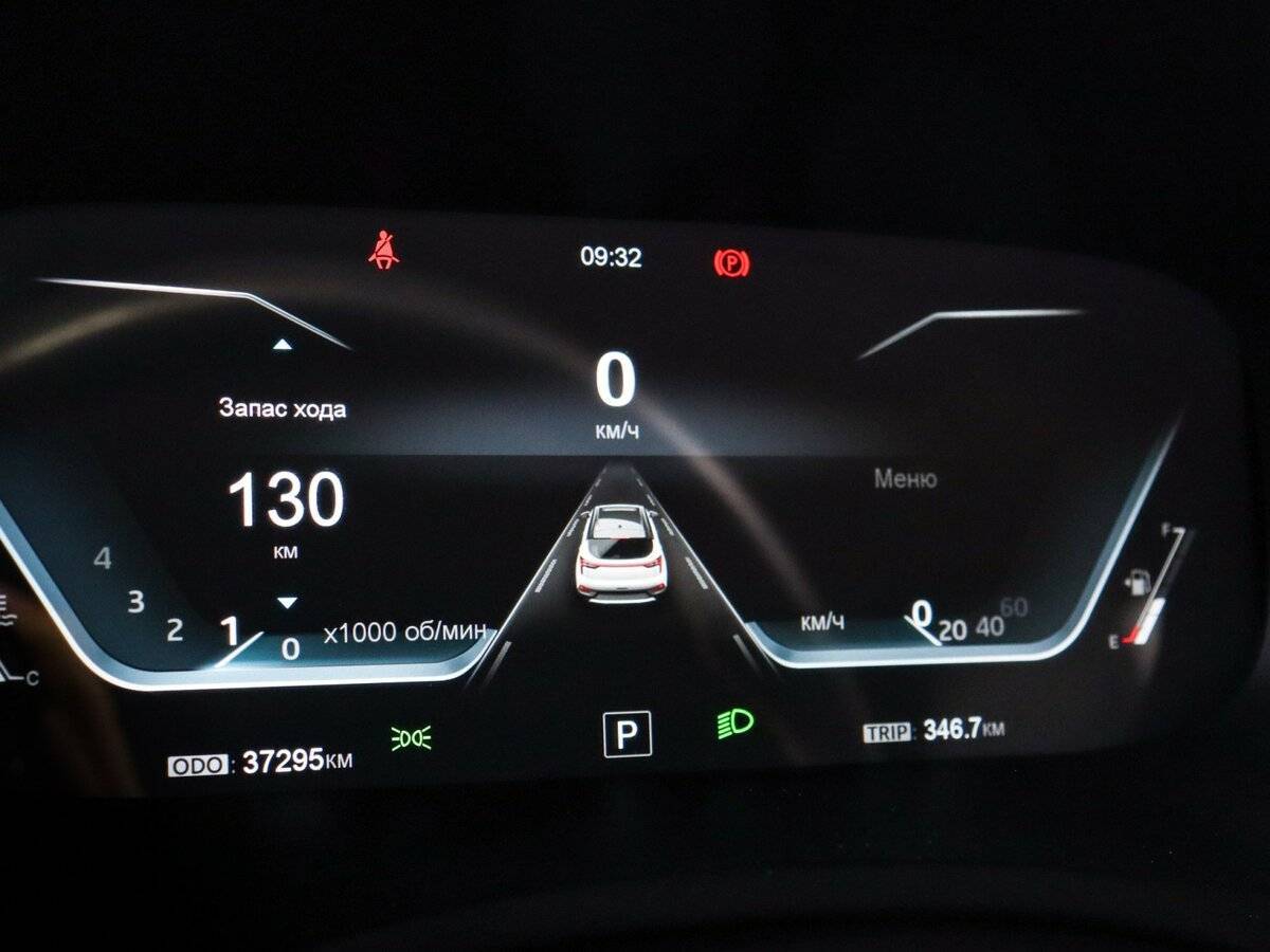 Москвич 3 2023 года с пробегом. Фото: #10