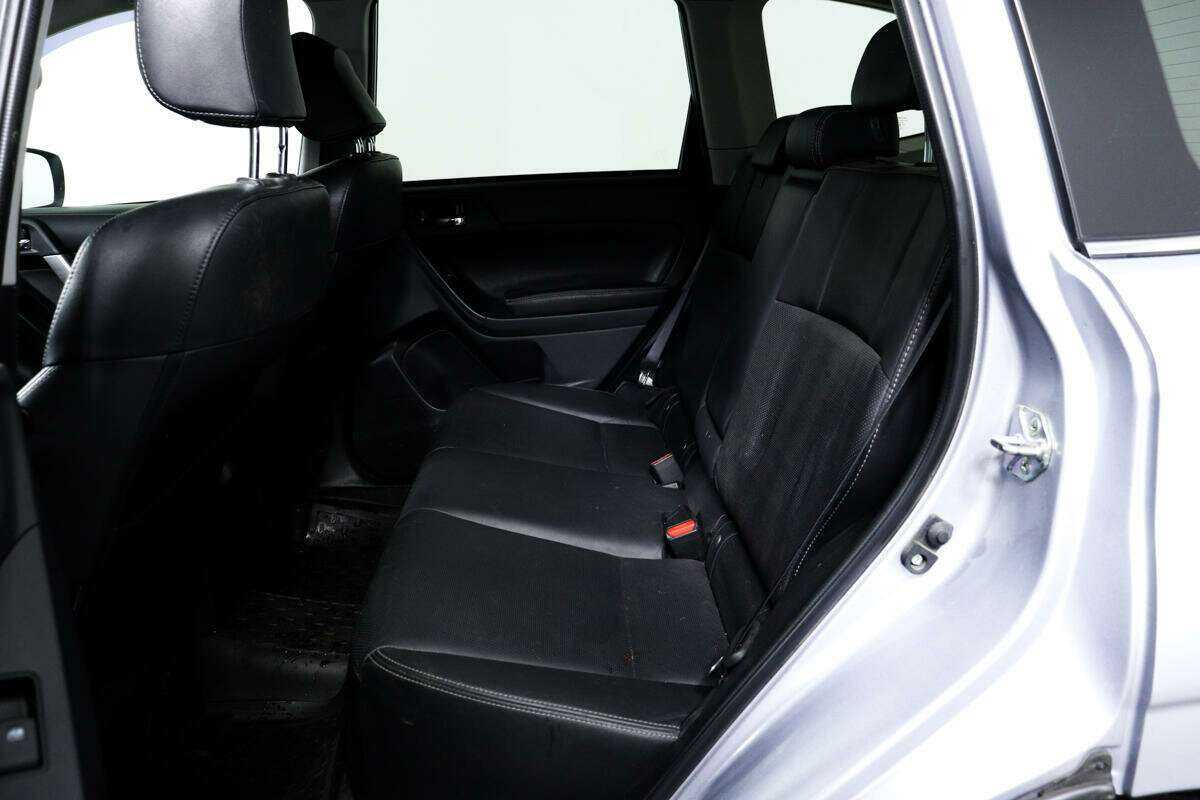 Subaru Forester 2015 года с пробегом. Фото: #11