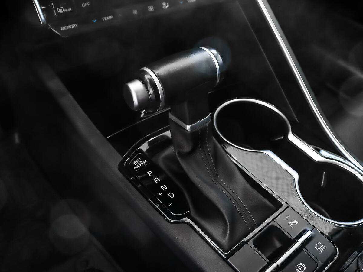 Kia K5 2021 года с пробегом. Фото: #10