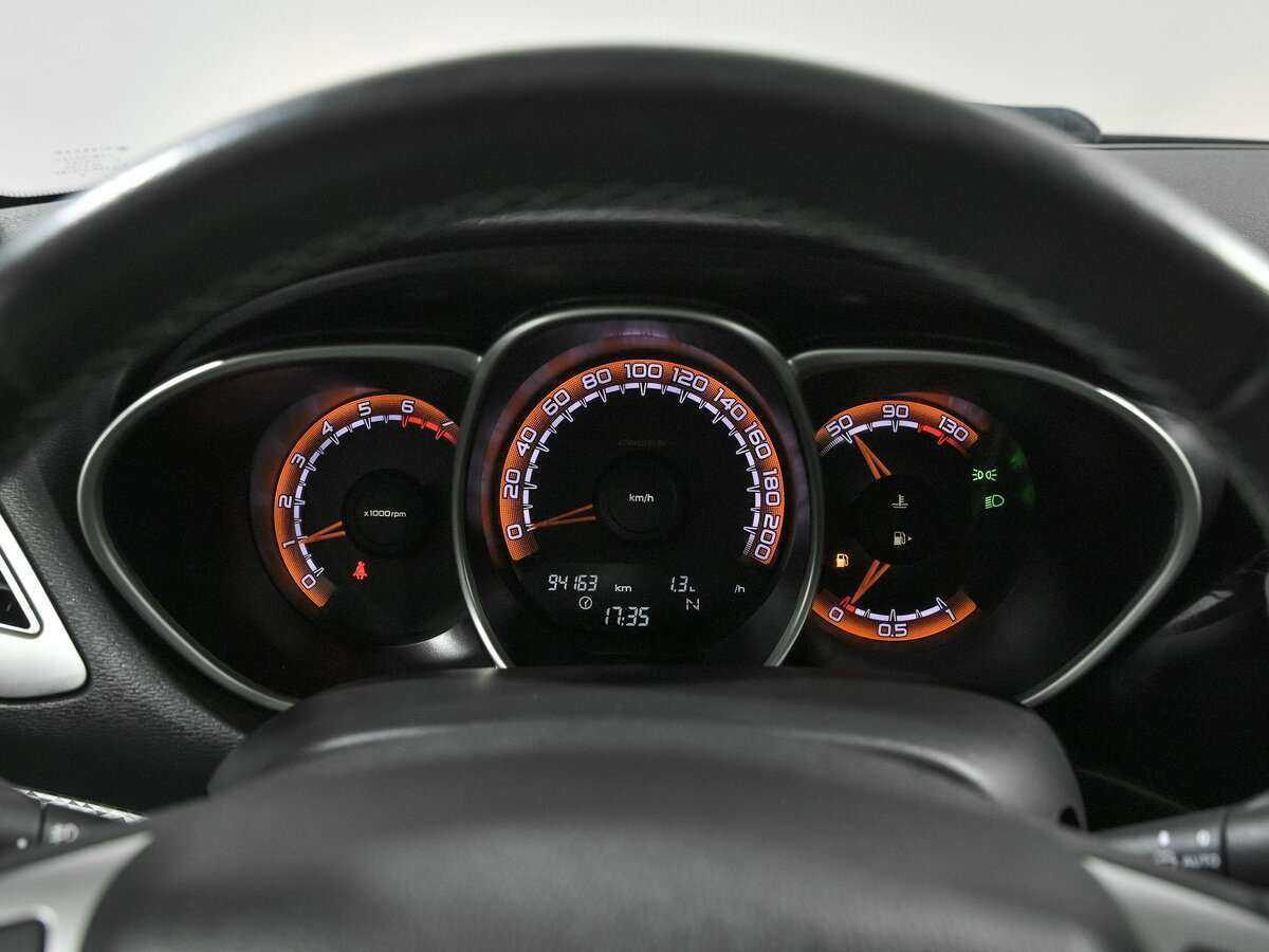 Lada (ВАЗ) Vesta 2019 года с пробегом. Фото: #1