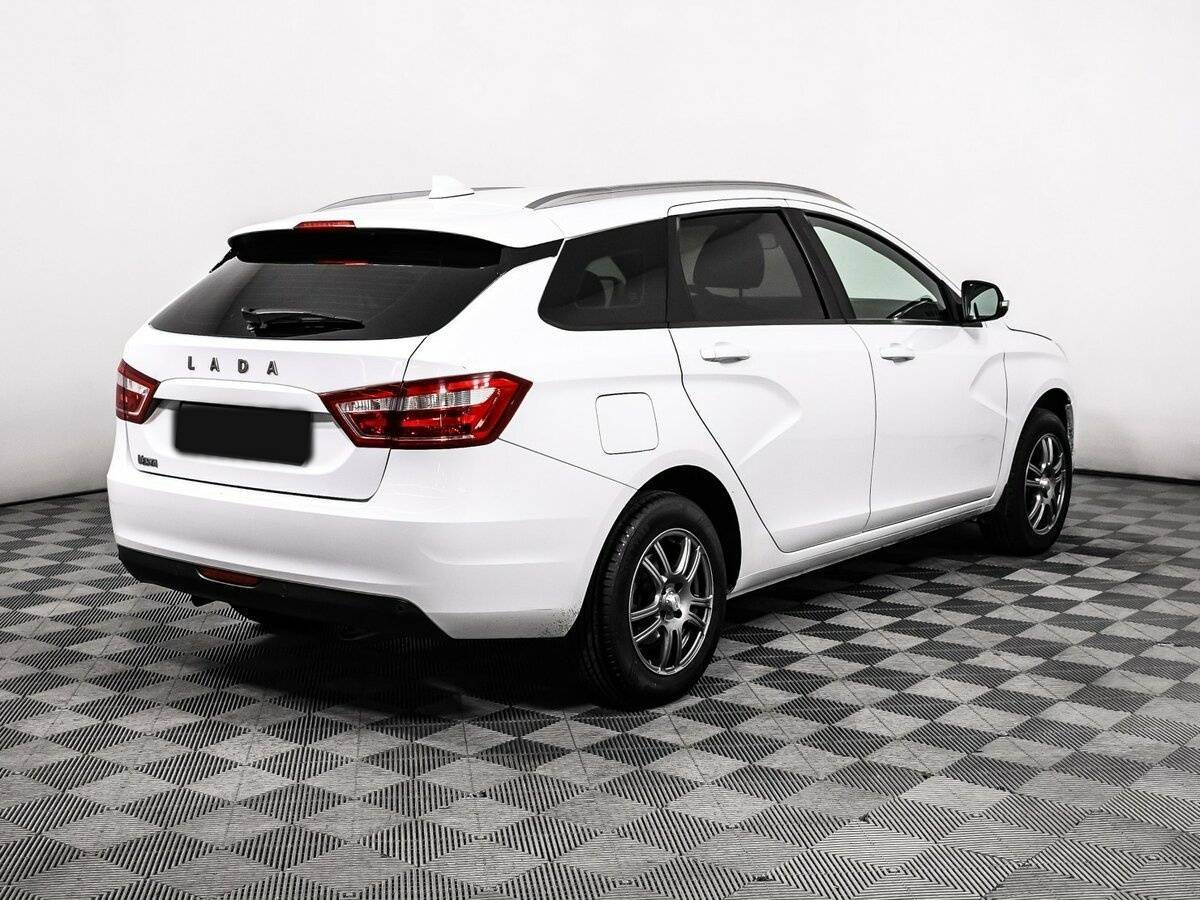 Lada (ВАЗ) Vesta 2020 года с пробегом. Фото: #4
