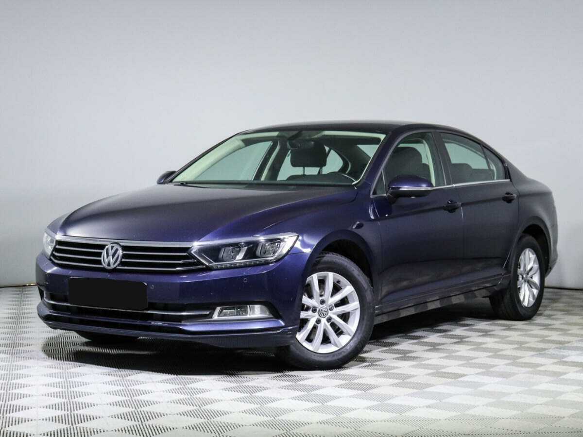 Volkswagen Passat 2016 года с пробегом. Посмотреть фото