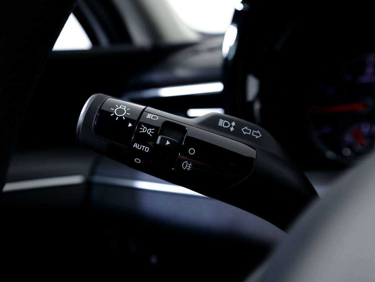 Kia K5 2021 года с пробегом. Фото: #14