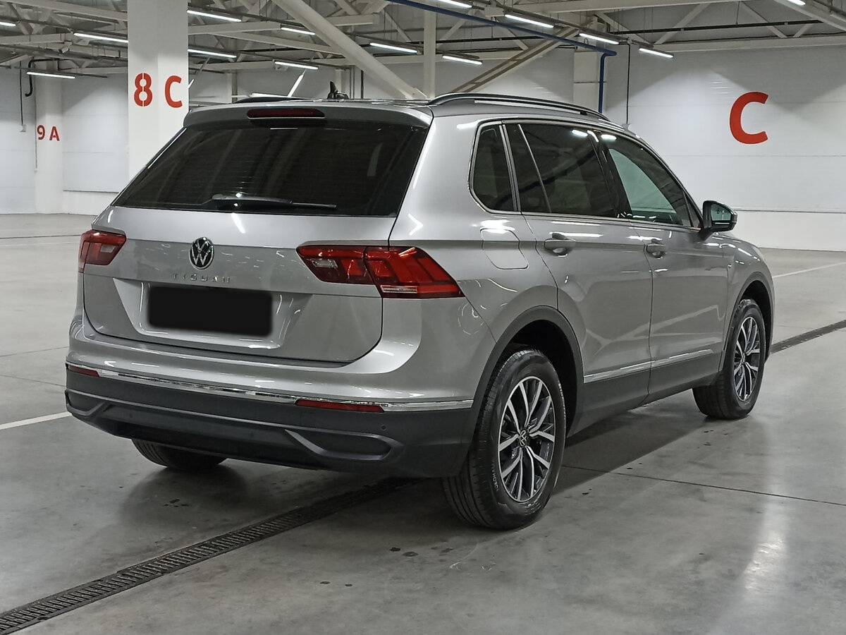 Volkswagen Tiguan 2021 года с пробегом. Фото: #4