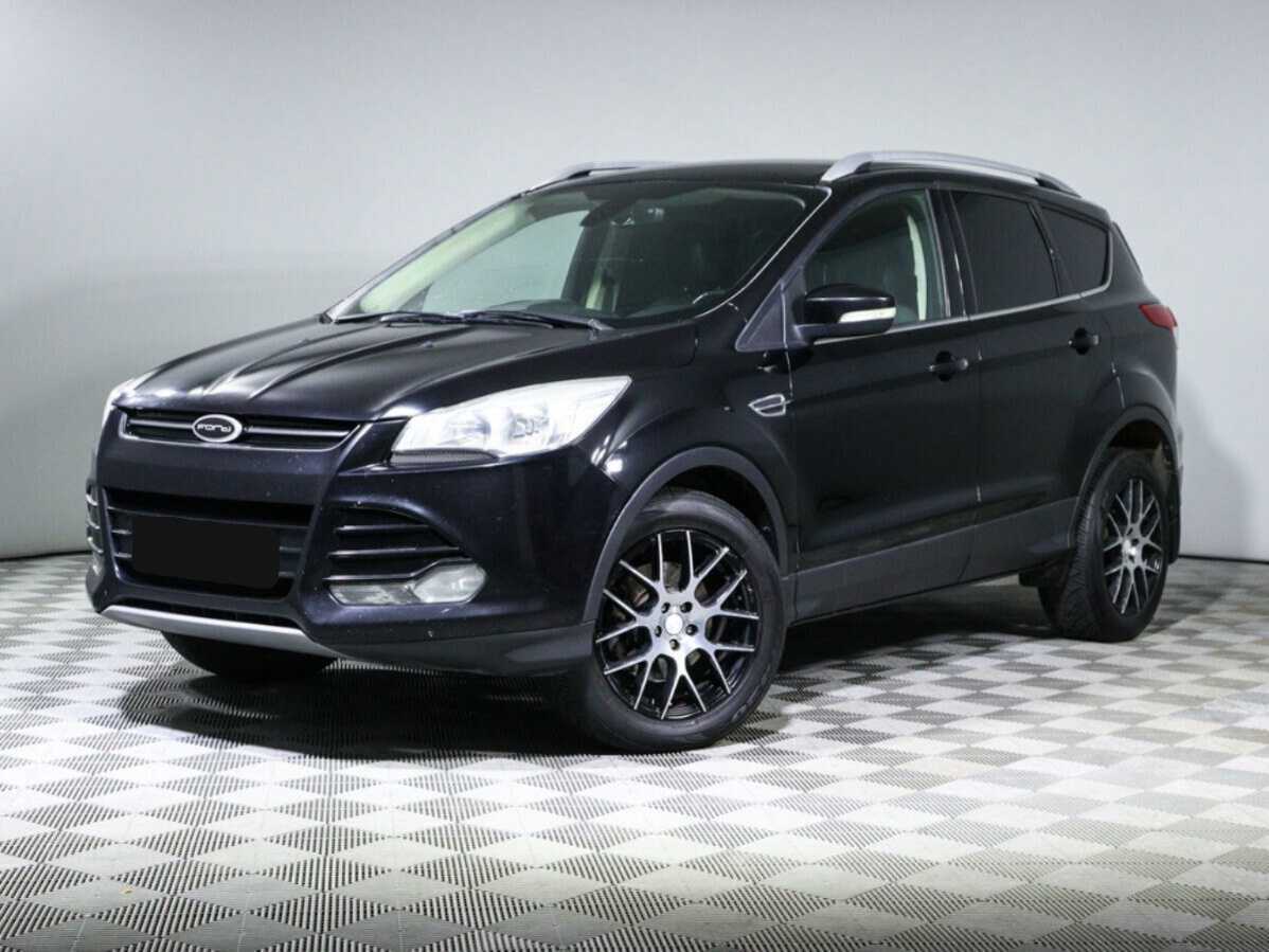 Ford Kuga 2013 года с пробегом. Фото: #0