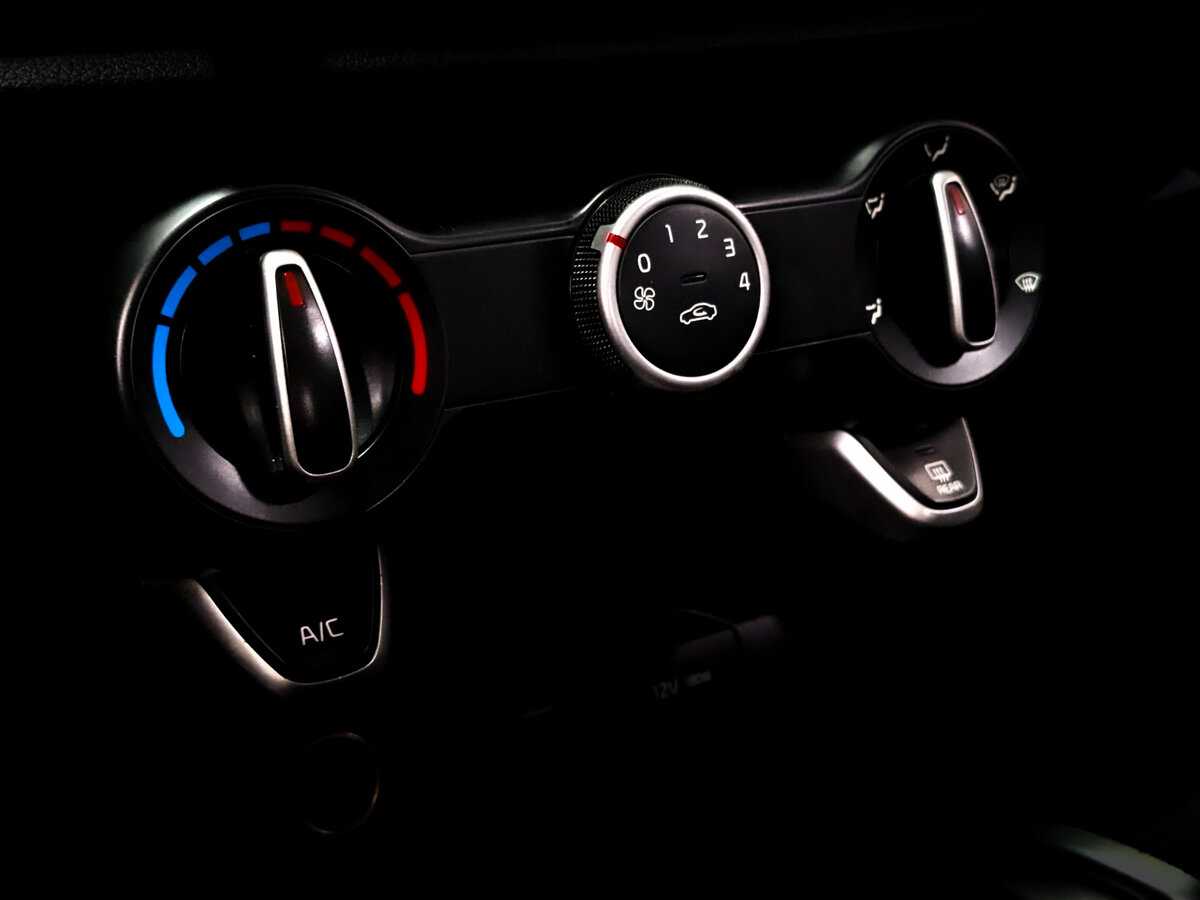 Kia Rio 2020 года с пробегом. Фото: #22