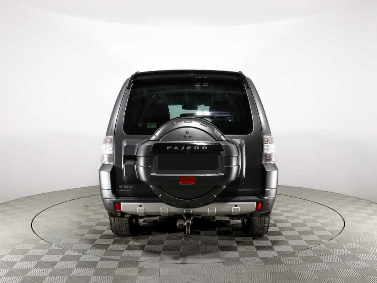 Mitsubishi Pajero 2012 года с пробегом. Фото: #6