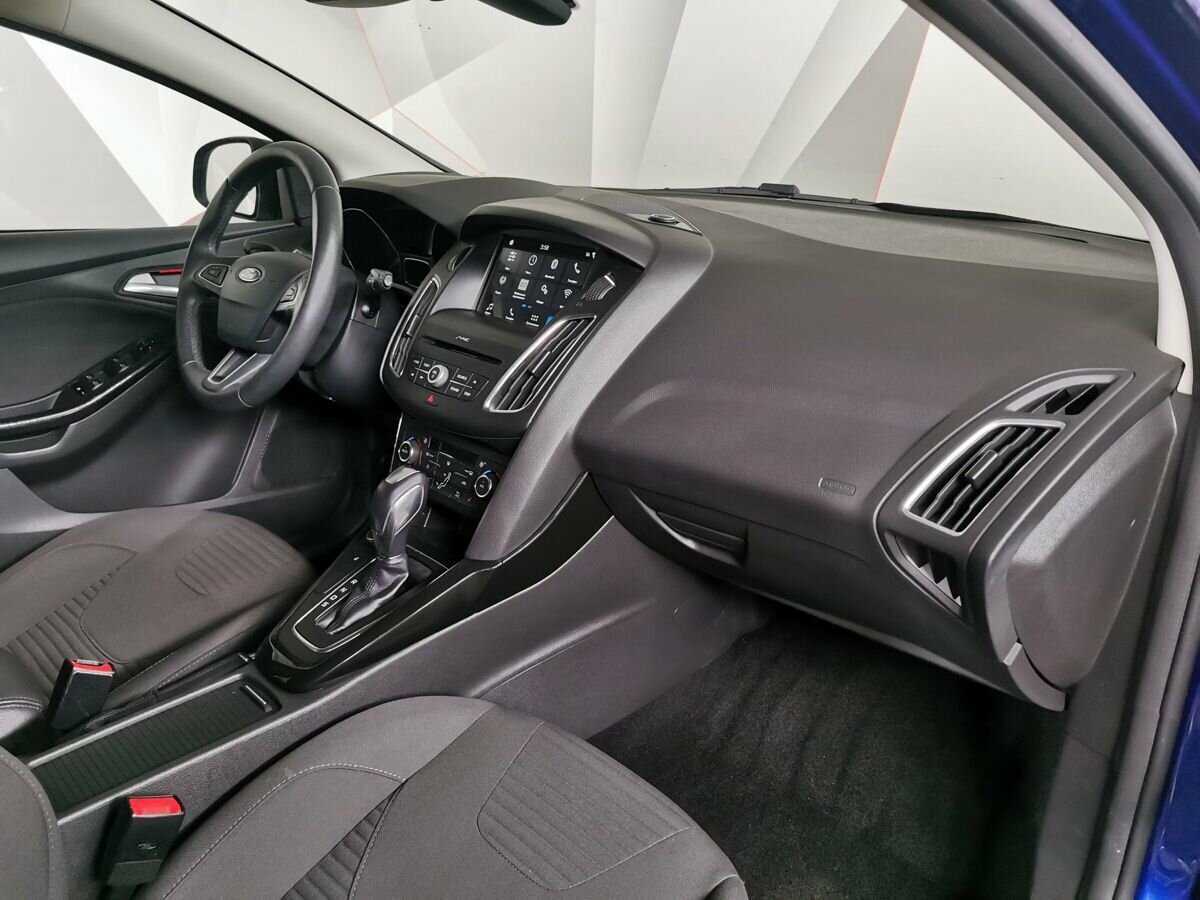 Ford Focus 2018 года с пробегом. Фото: #8