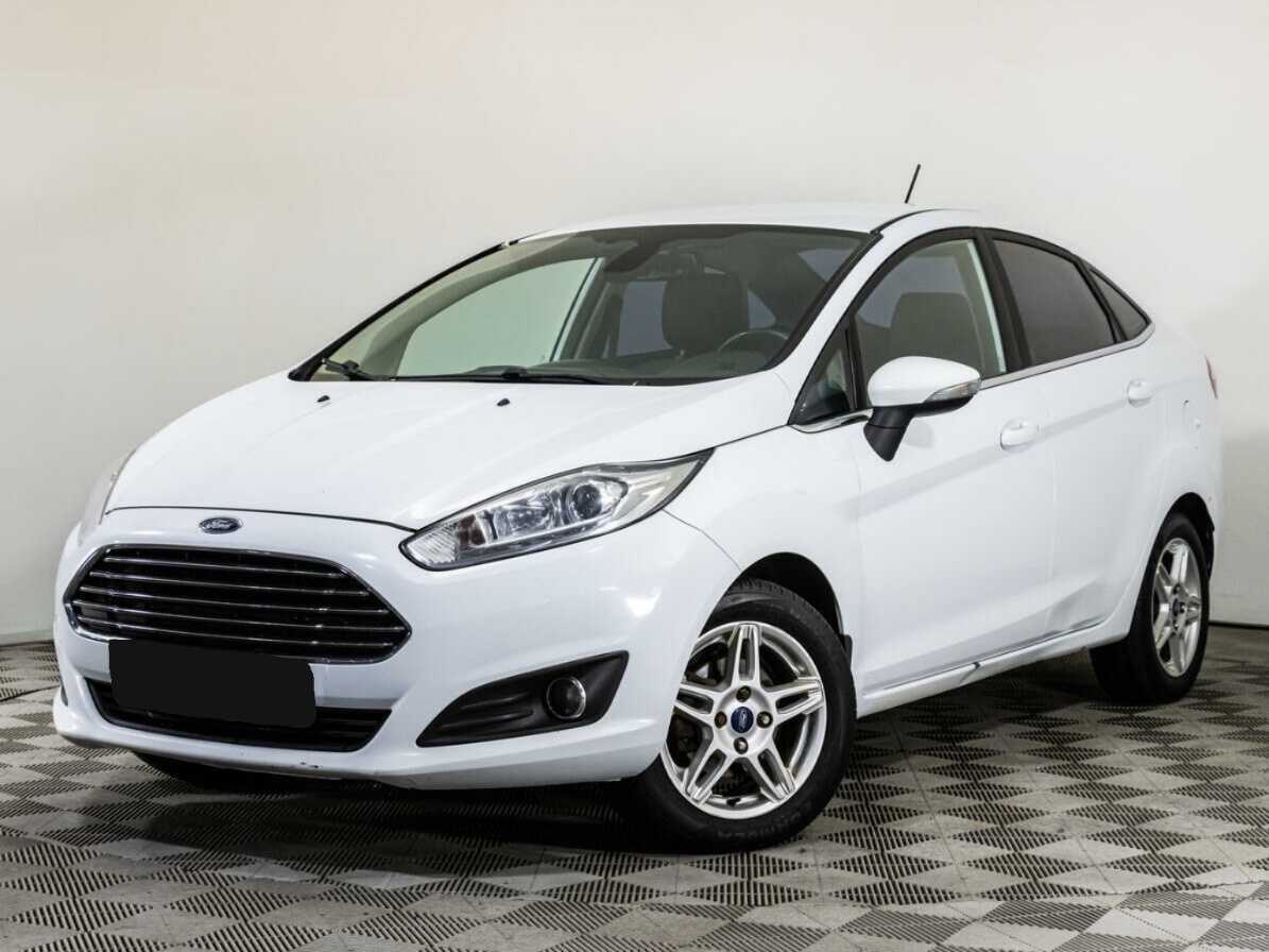 Ford Fiesta 2017 года с пробегом. Посмотреть фото