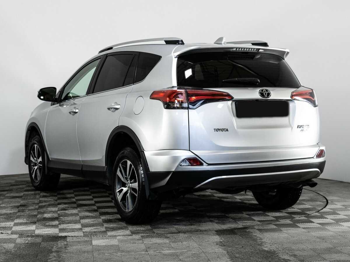 Toyota RAV4 2017 года с пробегом. Фото: #5