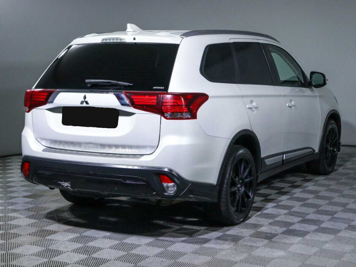 Mitsubishi Outlander 2019 года с пробегом. Фото: #4