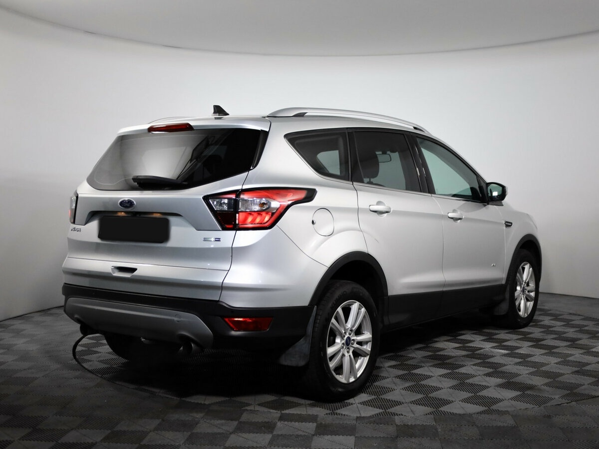 Ford Kuga 2018 года с пробегом. Фото: #4