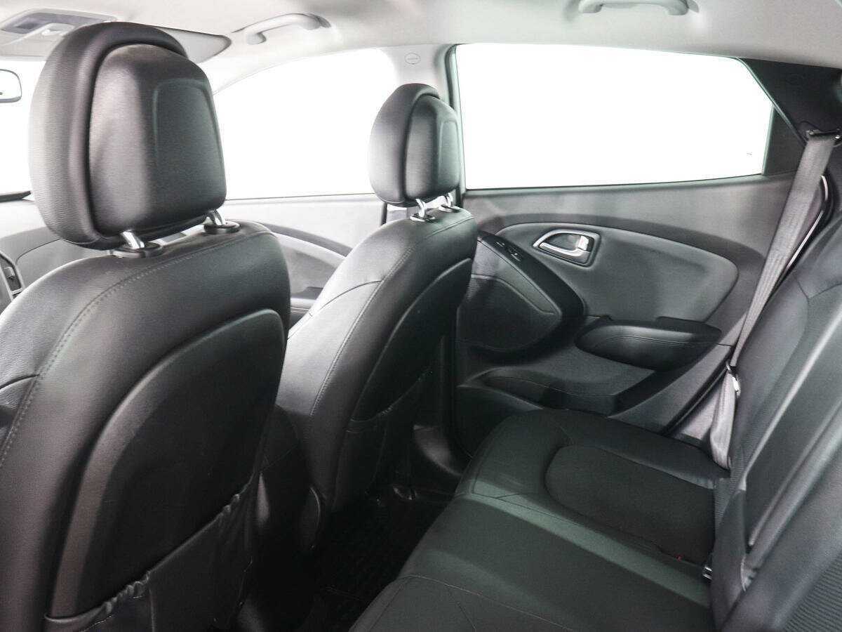 Hyundai ix35 2015 года с пробегом. Фото: #11