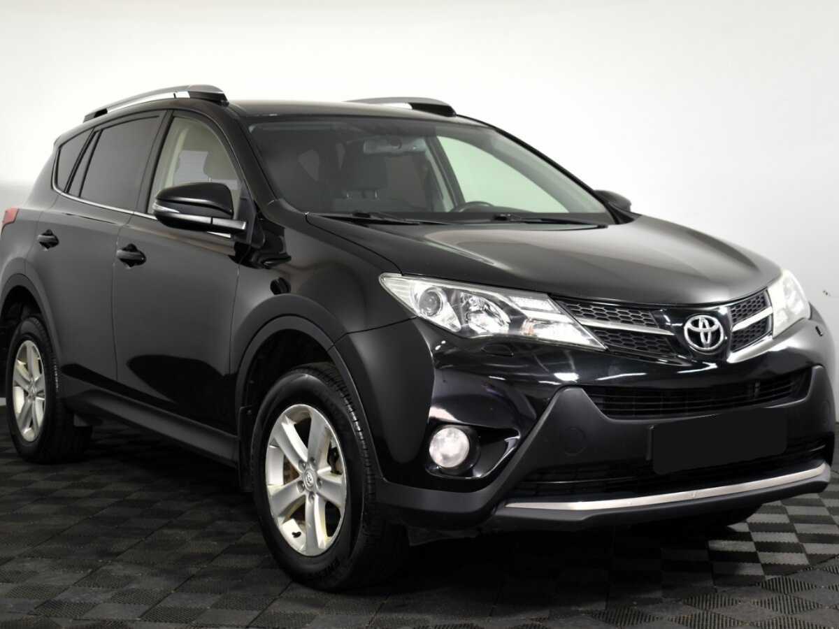 Toyota RAV4 2014 года с пробегом. Фото: #2