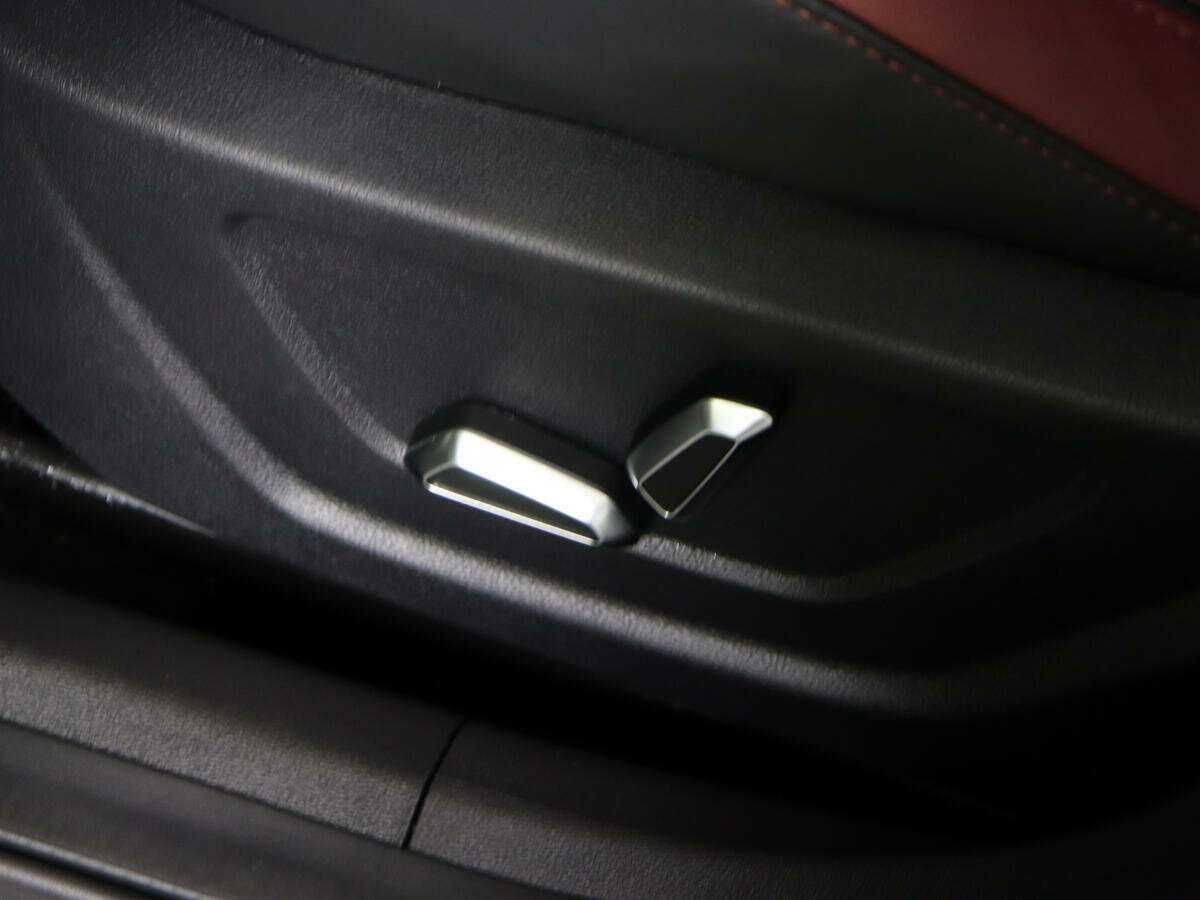 Geely Coolray 2023 года с пробегом. Фото: #18