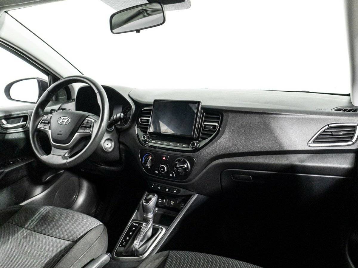 Hyundai Solaris 2021 года с пробегом. Фото: #8