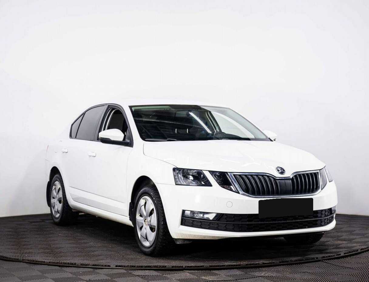 Skoda Octavia 2019 года с пробегом. Фото: #2