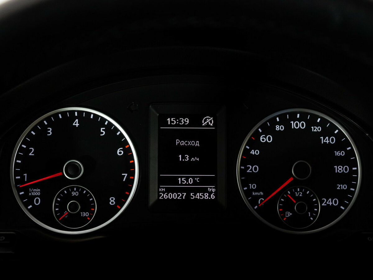 Volkswagen Tiguan 2012 года с пробегом. Фото: #22