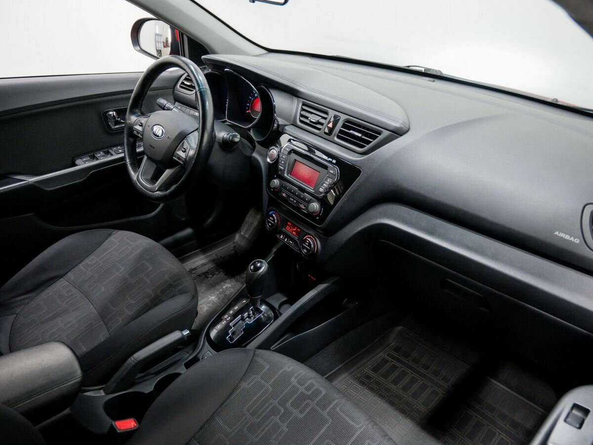 Kia Rio 2013 года с пробегом. Фото: #5