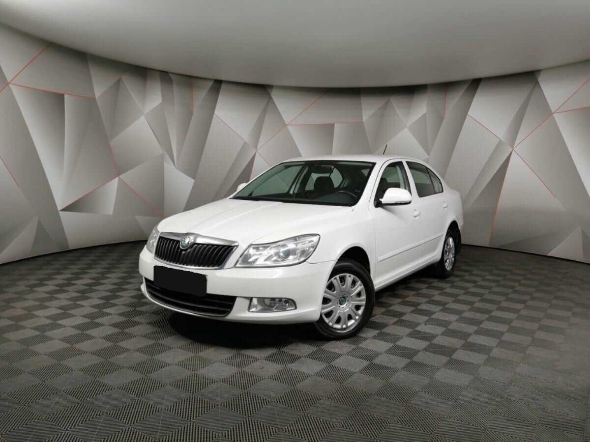 Skoda Octavia 2012 года с пробегом. Посмотреть фото