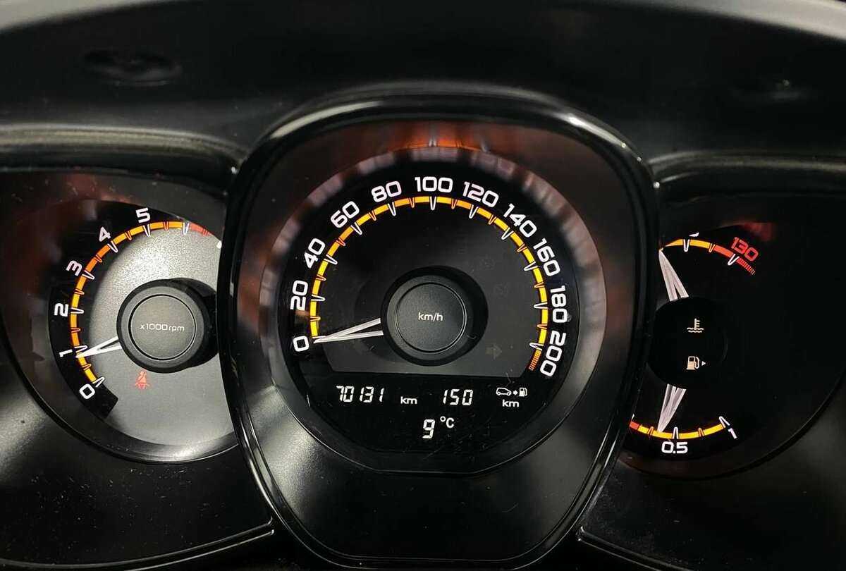 Lada (ВАЗ) Vesta 2019 года с пробегом. Фото: #9