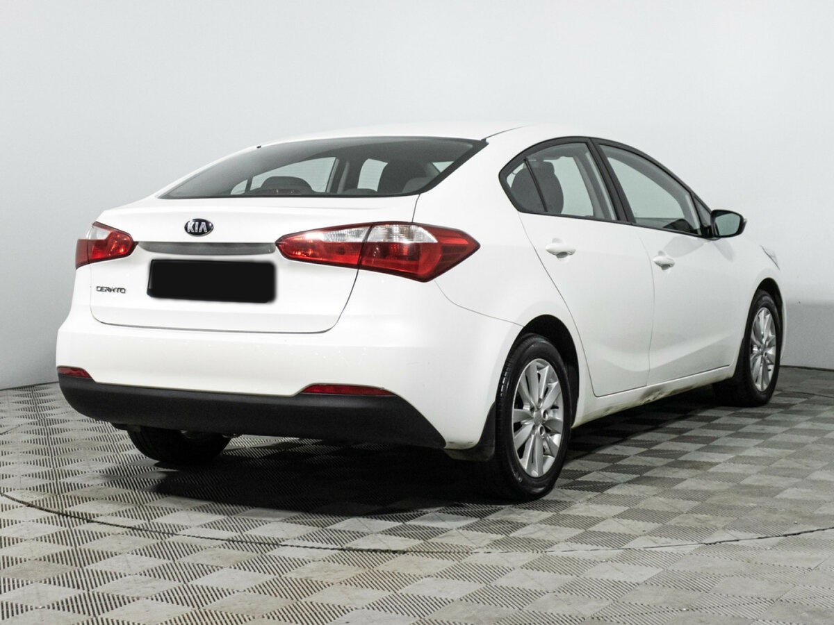 Kia Cerato 2015 года с пробегом. Фото: #4