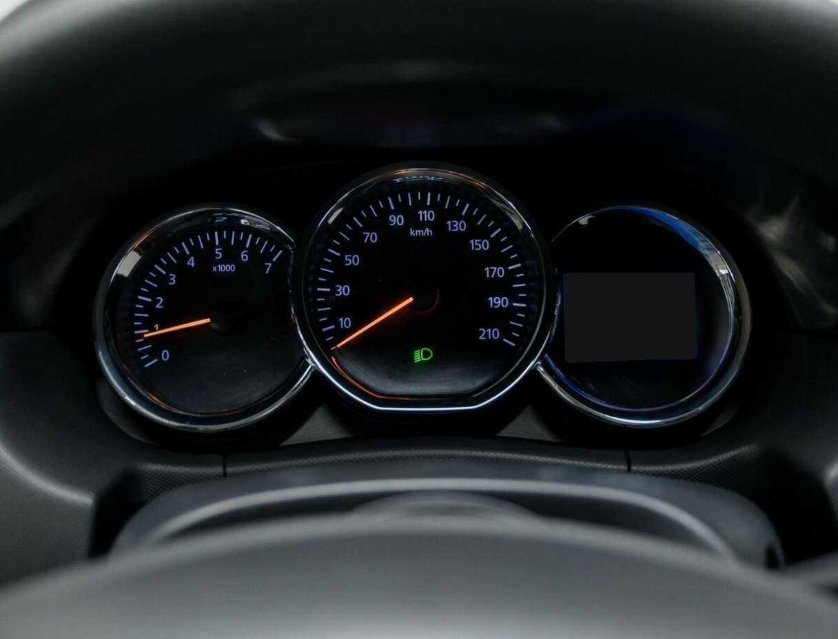 Renault Duster 2016 года с пробегом. Фото: #17