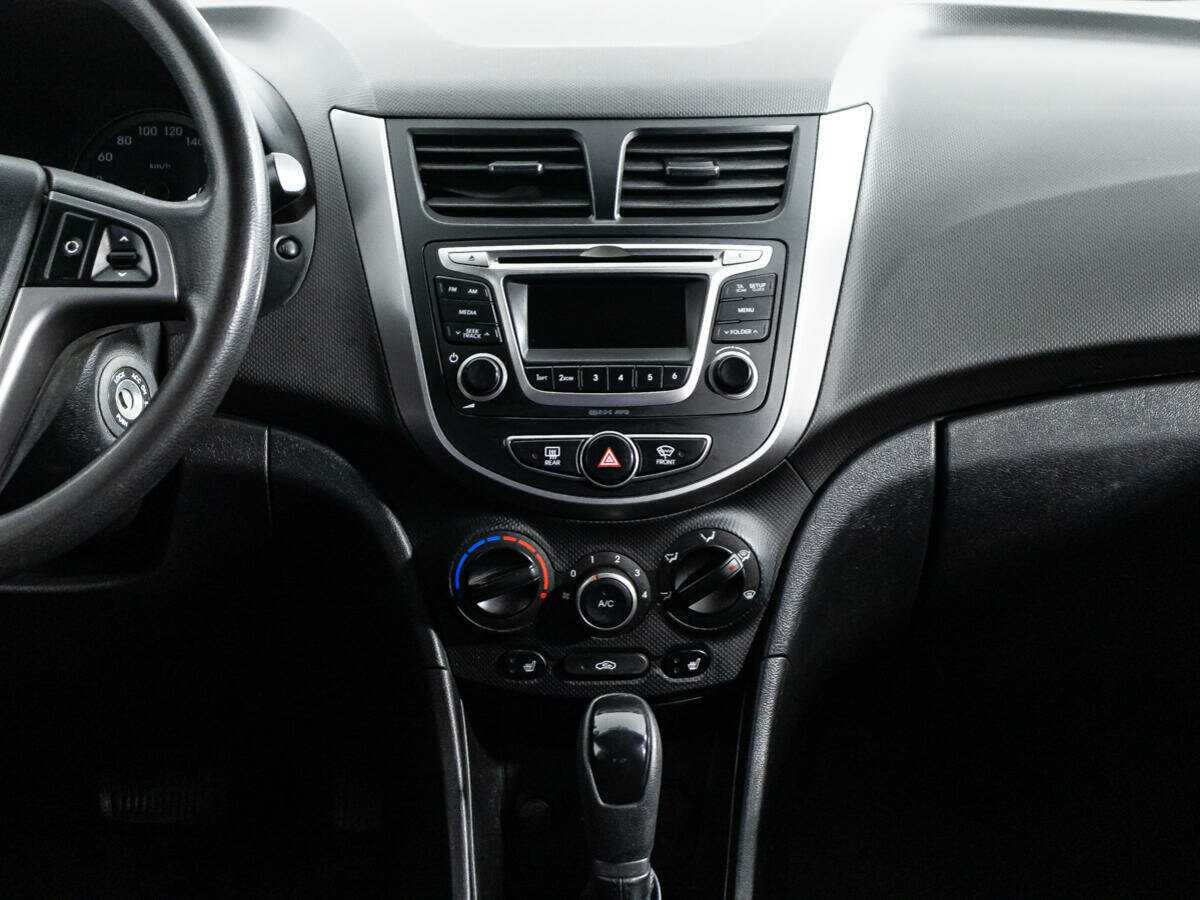 Hyundai Solaris 2015 года с пробегом. Фото: #13