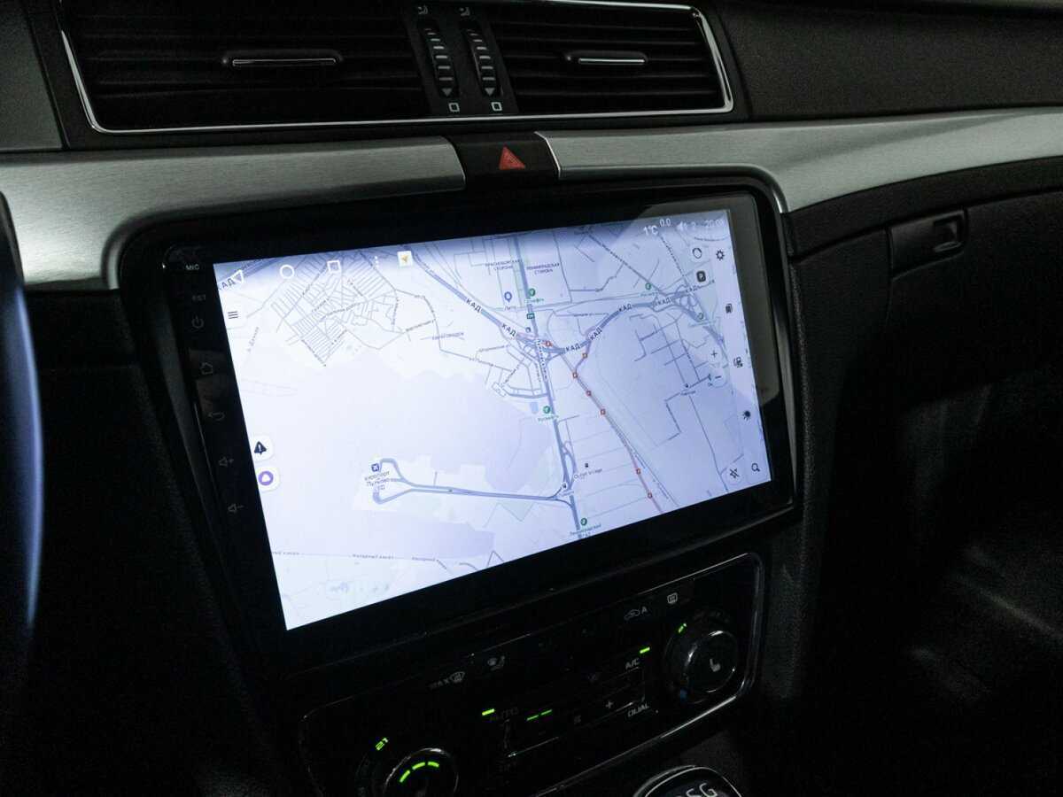 Skoda Superb 2014 года с пробегом. Фото: #15