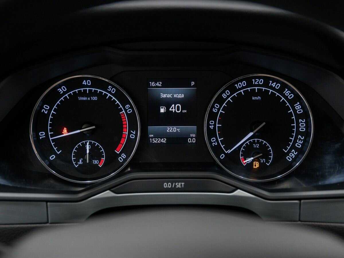 Skoda Superb 2018 года с пробегом. Фото: #23