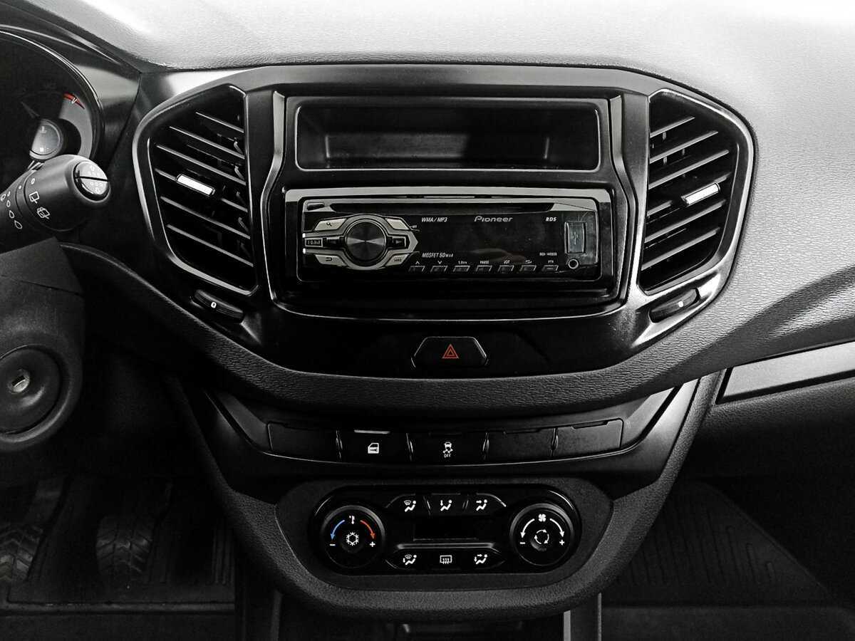 Lada (ВАЗ) Vesta 2019 года с пробегом. Фото: #14