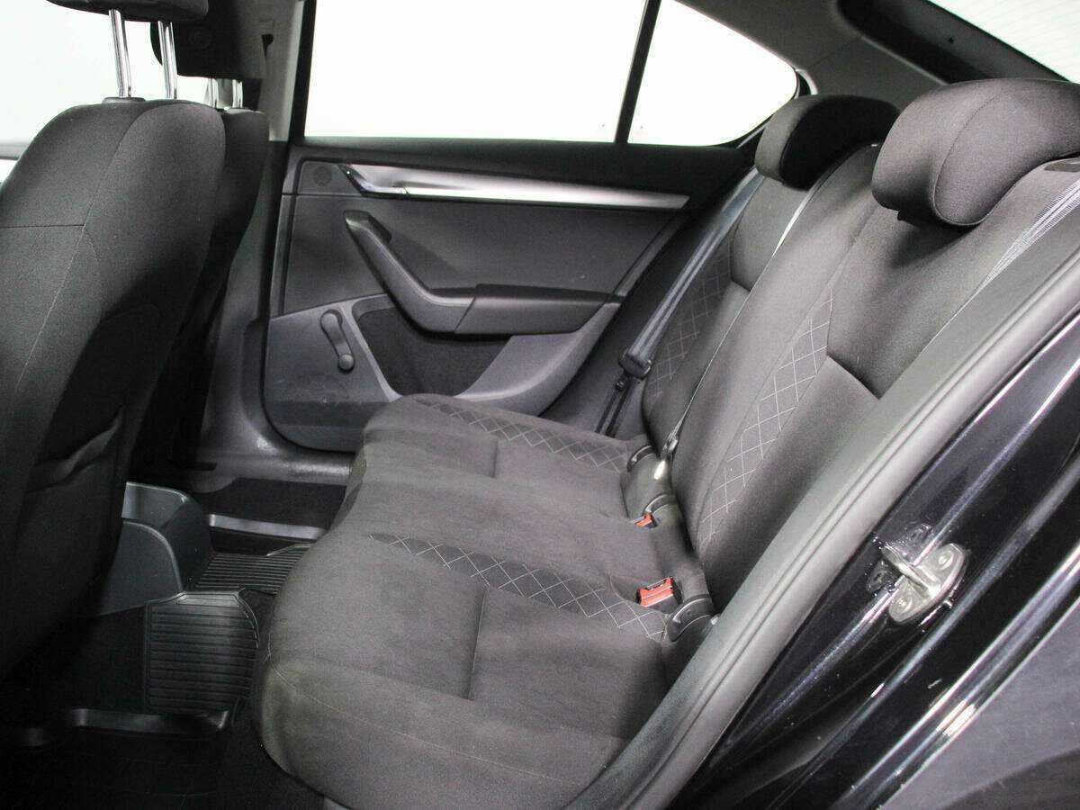 Skoda Octavia 2018 года с пробегом. Фото: #8