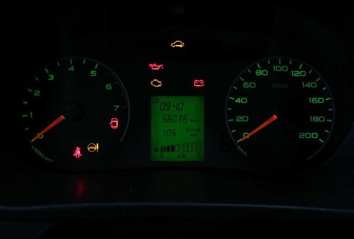 Lada (ВАЗ) Granta 2015 года с пробегом. Фото: #7