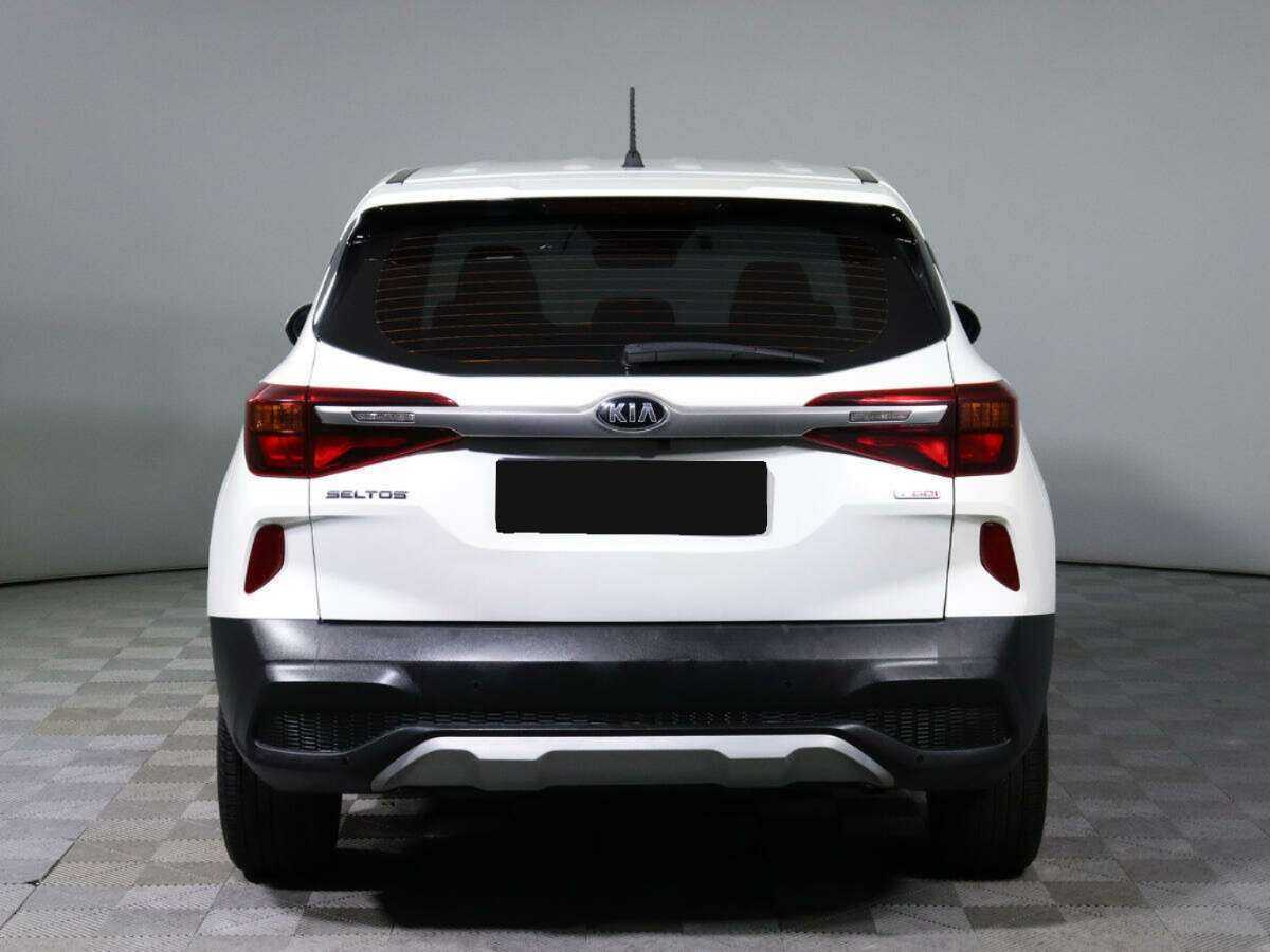 Kia Seltos 2021 года с пробегом. Фото: #4