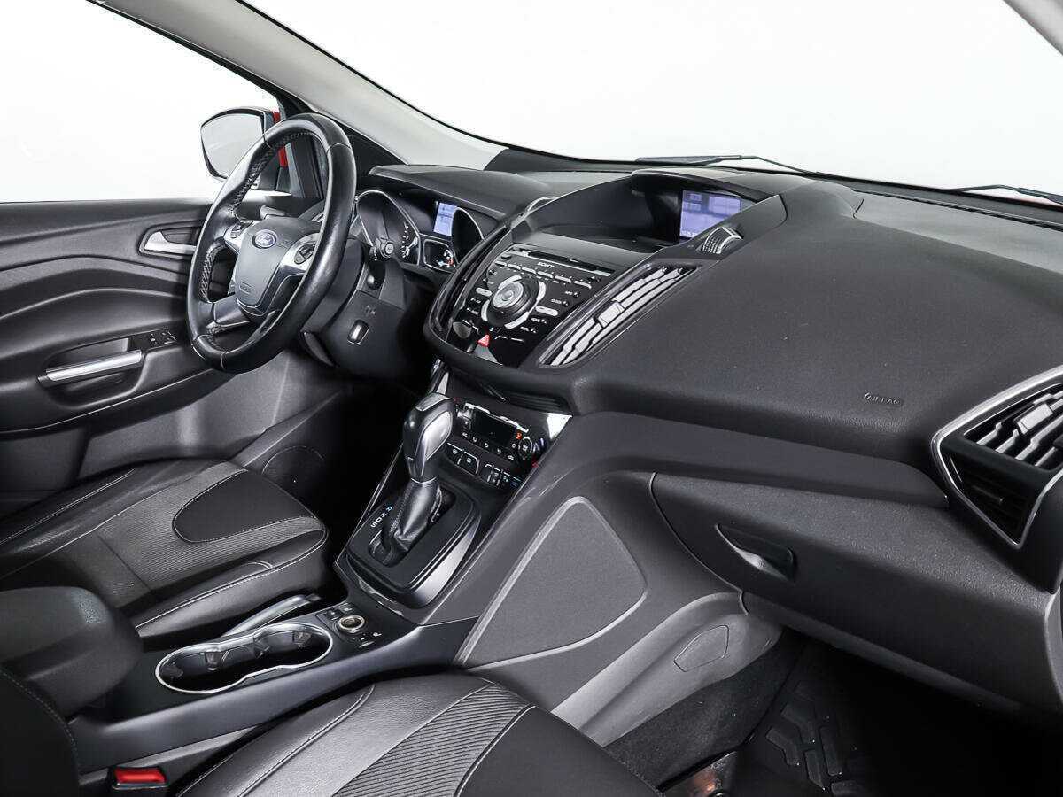 Ford Kuga 2013 года с пробегом. Фото: #8