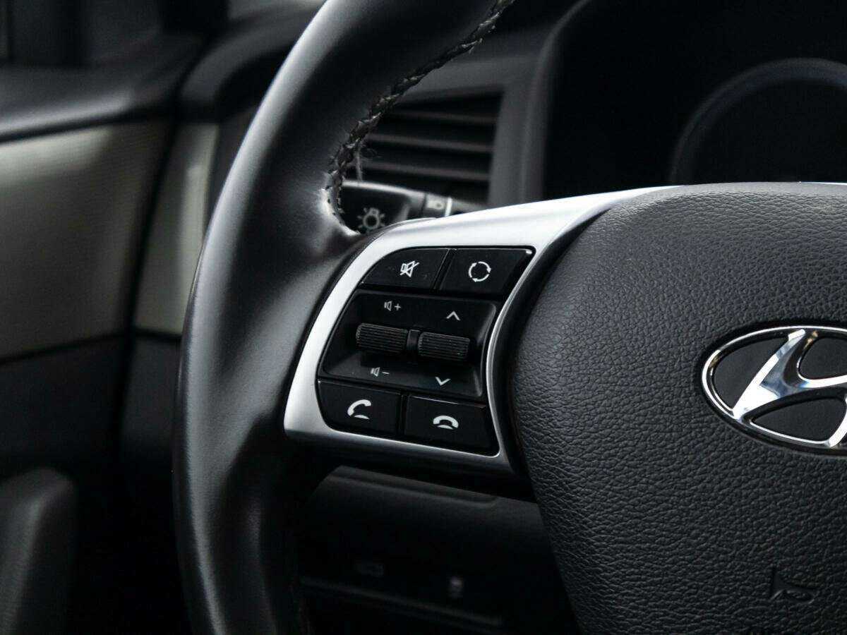 Hyundai Sonata 2018 года с пробегом. Фото: #17