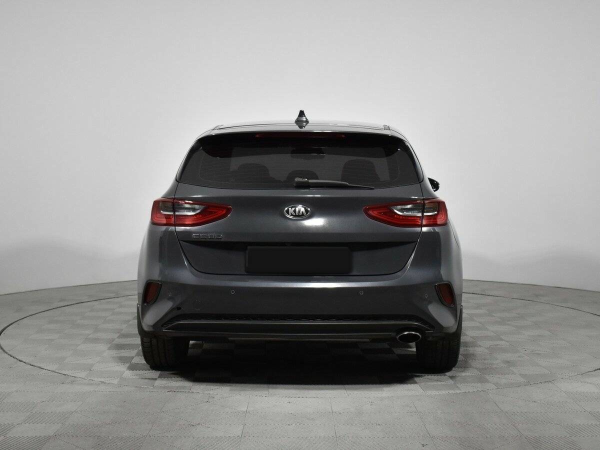Kia Ceed 2019 года с пробегом. Фото: #5
