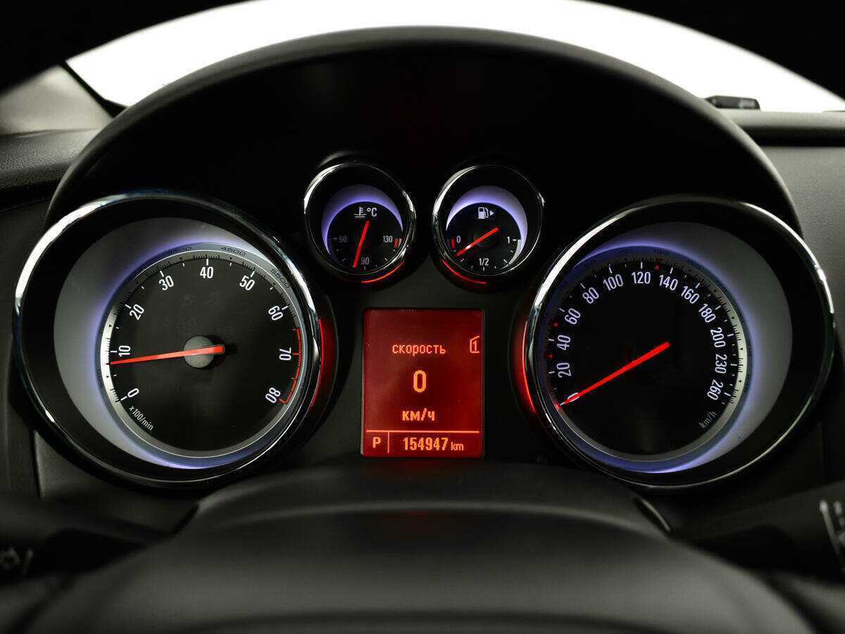 Opel Astra 2012 года с пробегом. Фото: #8