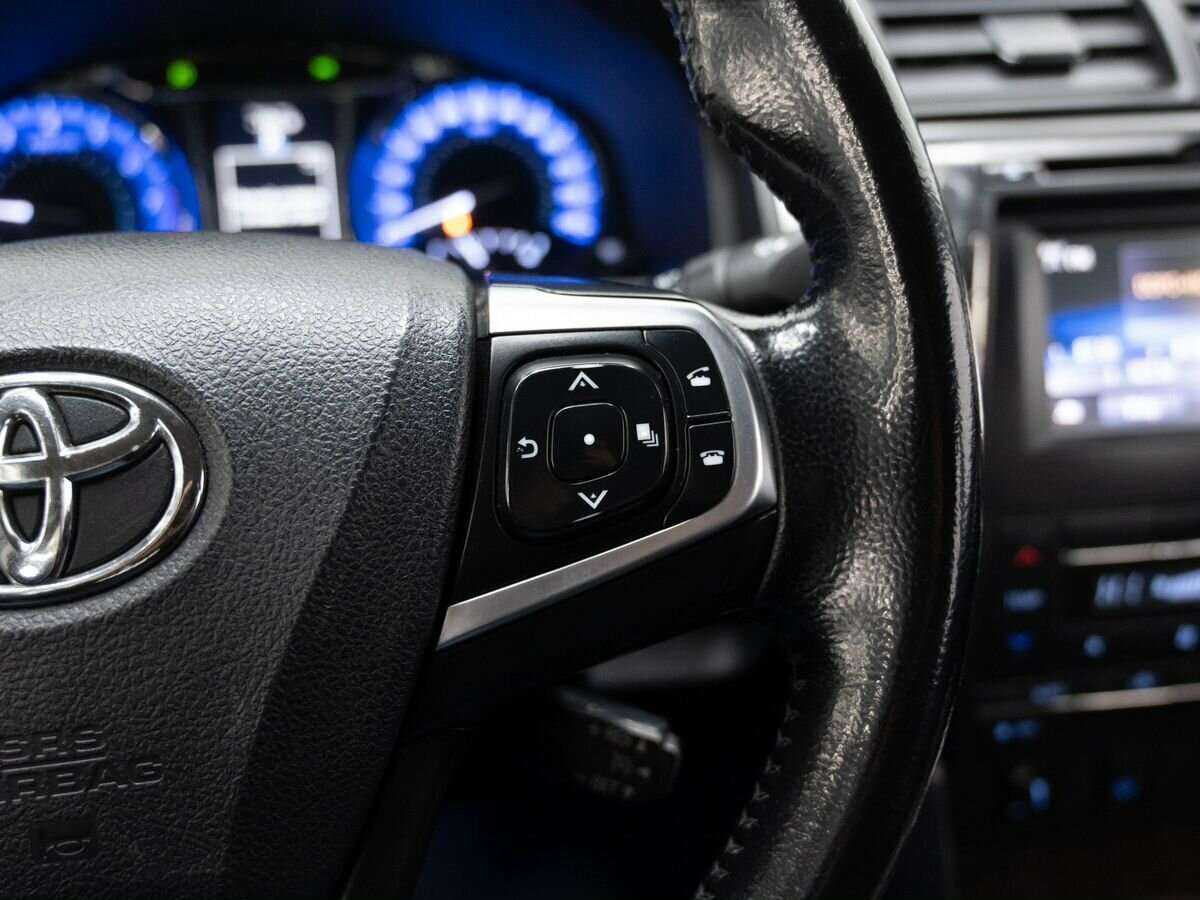 Toyota Camry 2015 года с пробегом. Фото: #19