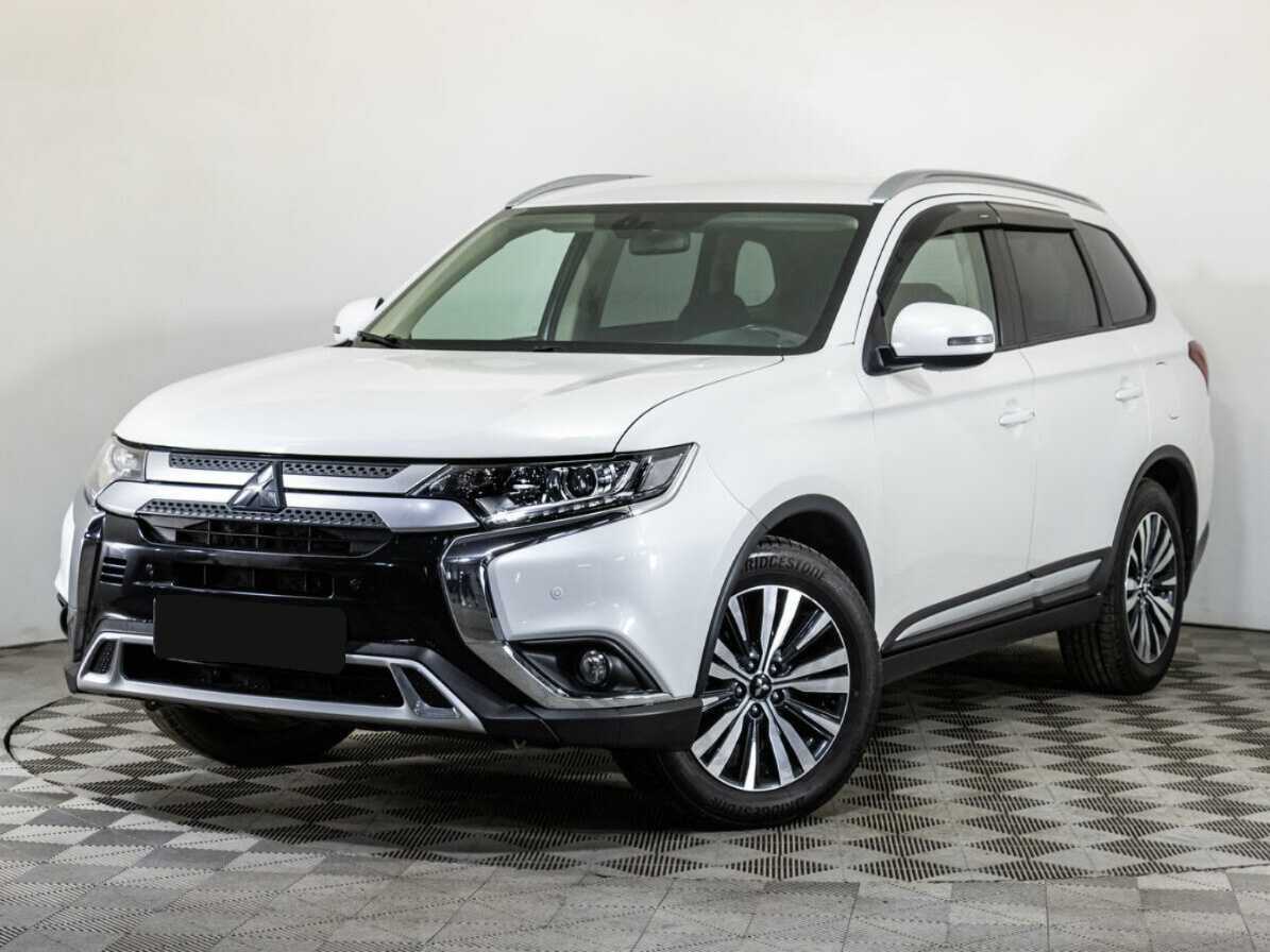 Mitsubishi Outlander 2020 года с пробегом. Посмотреть фото